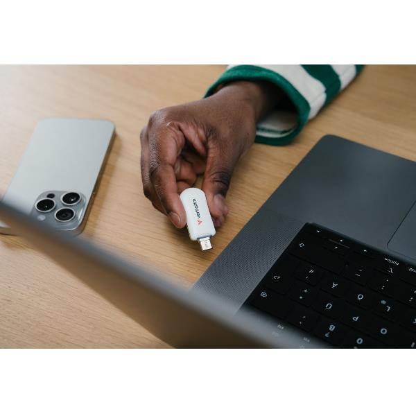 YVE_MH_MMP_1069264_30231_2617188d-9048-4712-bed4-a34462694d0e_BIG