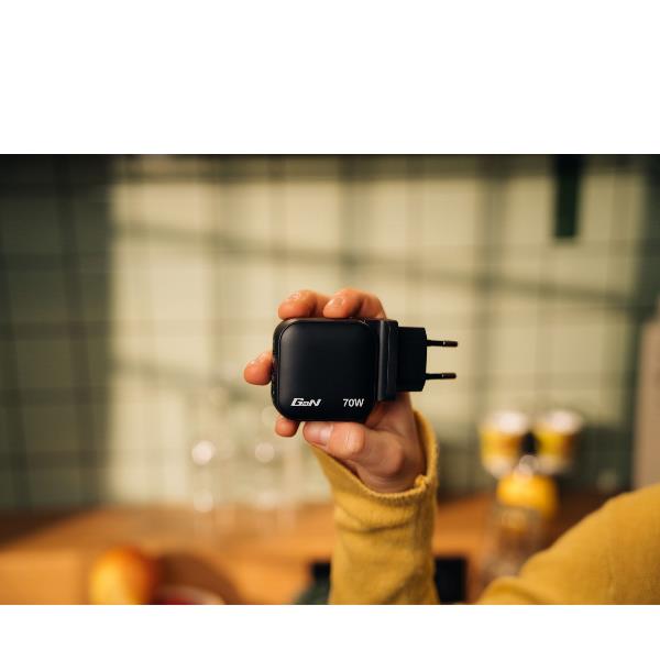 YVE_0D_0D1_1057453_32229_c4913d34-c375-4c39-a29f-29534636e75e_BIG