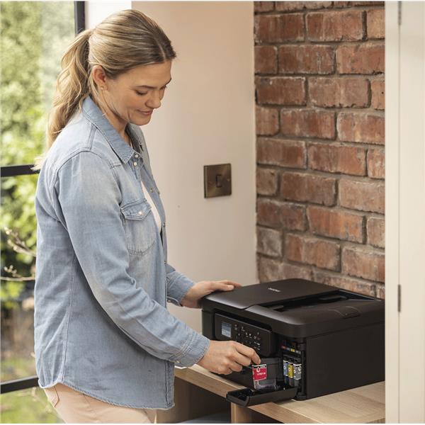 2BR_QF_QH0_1109089_DCPJ1360DW__275dcfa6-5736-43ab-9e33-6a869bfccd68