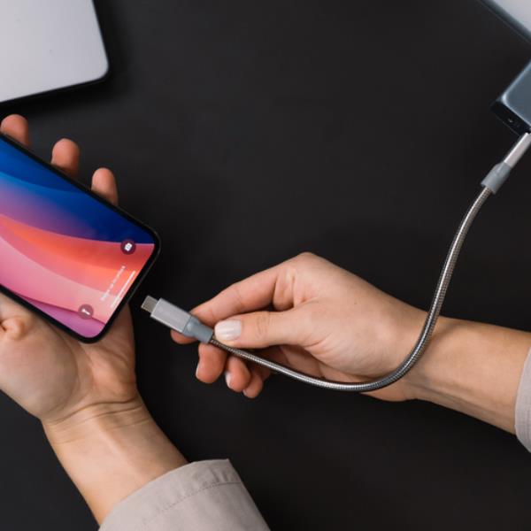 YVE_0D_0D1_910650_32201_7b4f3ad4-c602-48c6-8edb-447165480ff5_BIG