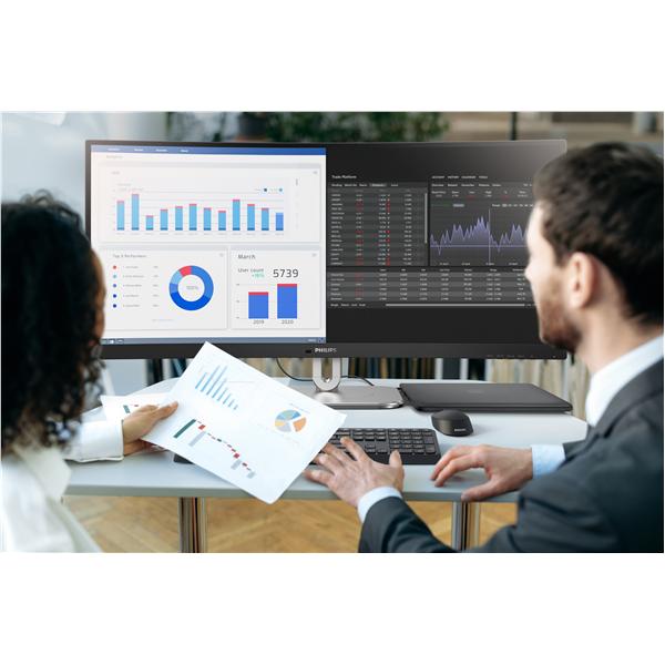 PHI_MO_MO8_1007782_34B2U5600C__a9b8e9a8-47bf-4bd4-8cdc-824e65ab9056