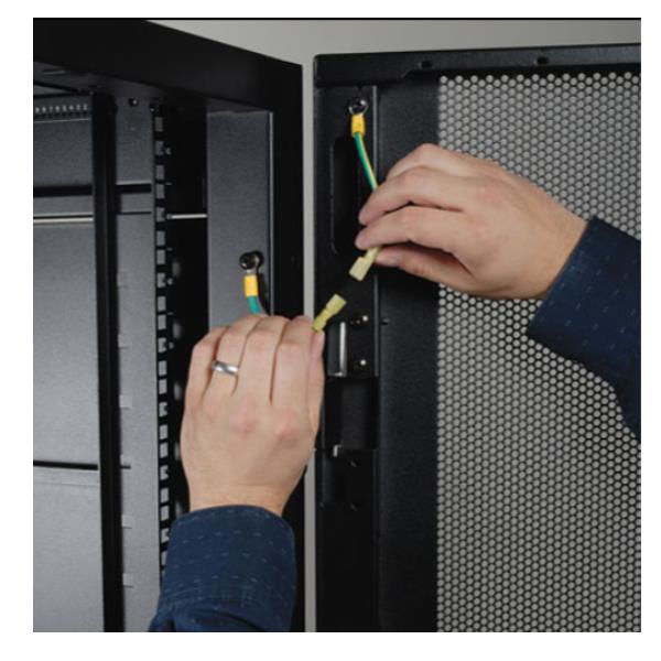 MGE_X0_A0H_823440_SR42UBWD_a1cc7367-b9d7-49ea-91d0-7be8f041ec38_BIG